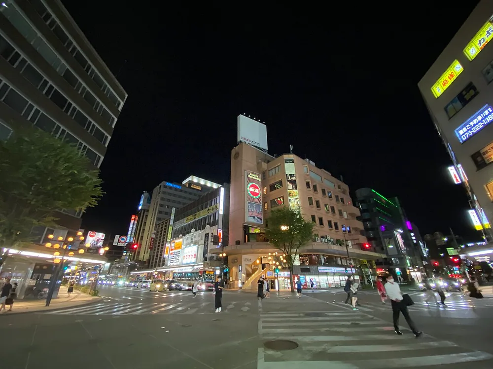 金澤片町交叉口夜景(2022年)