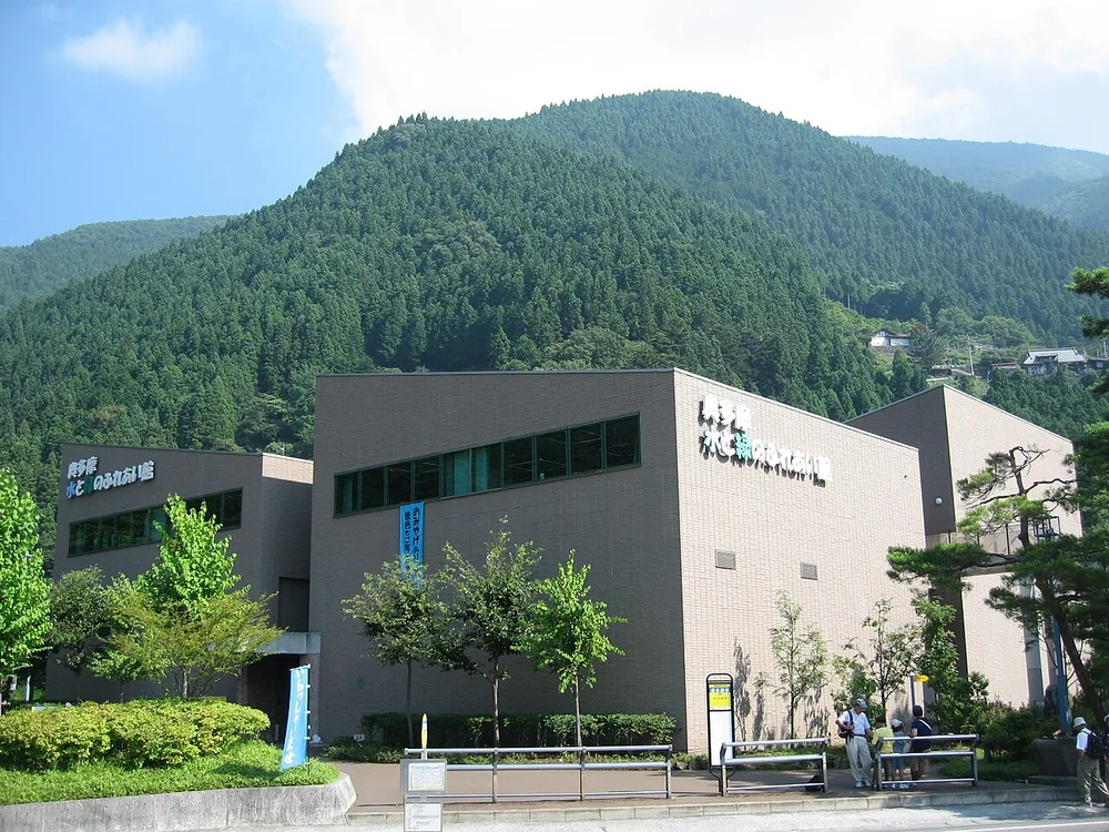 奧多摩水與綠互動館外觀