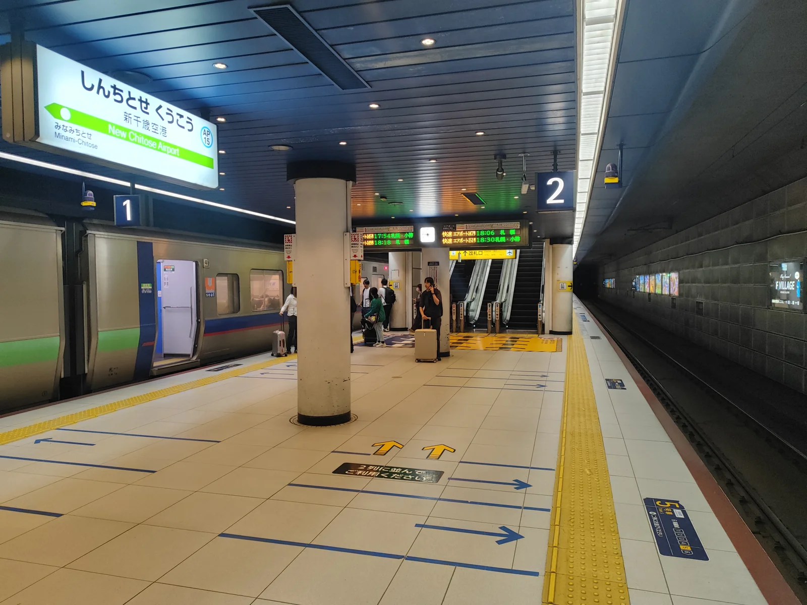 新千歲空港站月台與 Airport 列車(2026年)